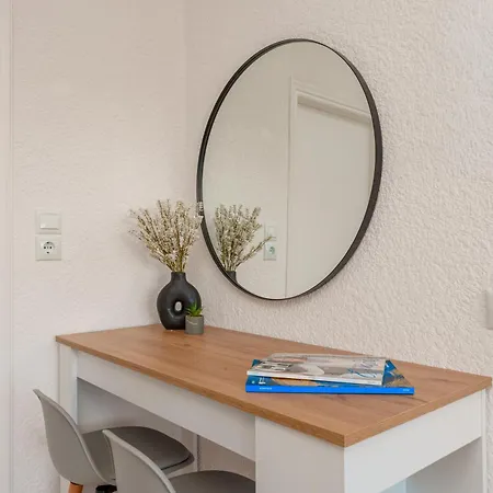 Theta Living Project Apartment Amarynthos